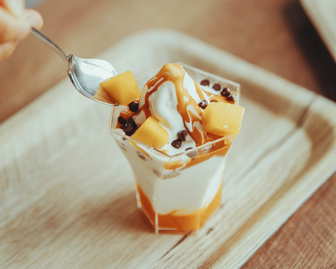 Make your original sundae.