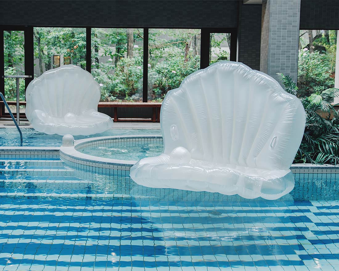 Relax at the pool.